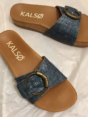 NWT Kalso Earth Blue Slides Sandals